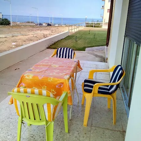 Διαμέρισμα Beach Side *